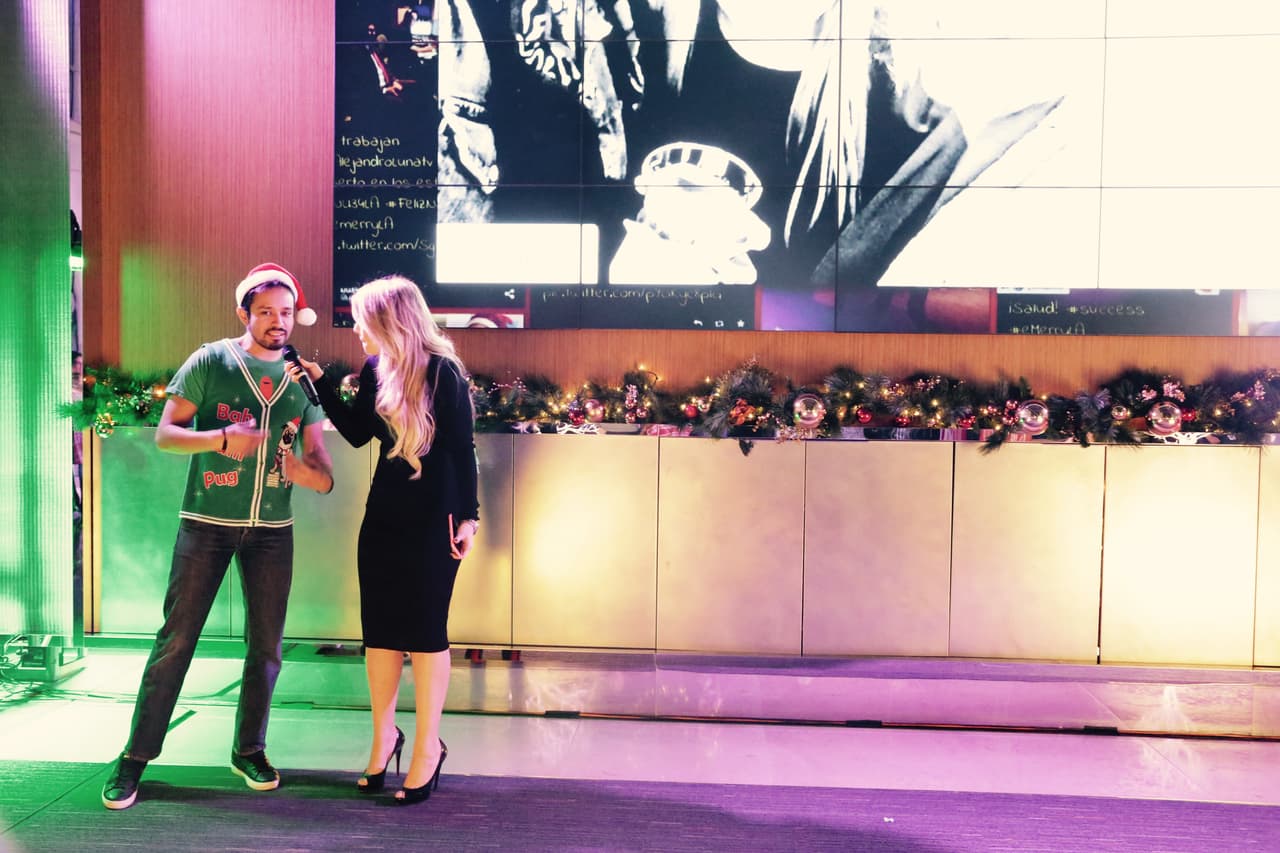 ¡Univision 34, K-LOVE, Más Variedad y LA 101.9 se unieron para celebrar un año más de ser la cadena #1 para todos nuestros hispanohablantes en Los Angeles!