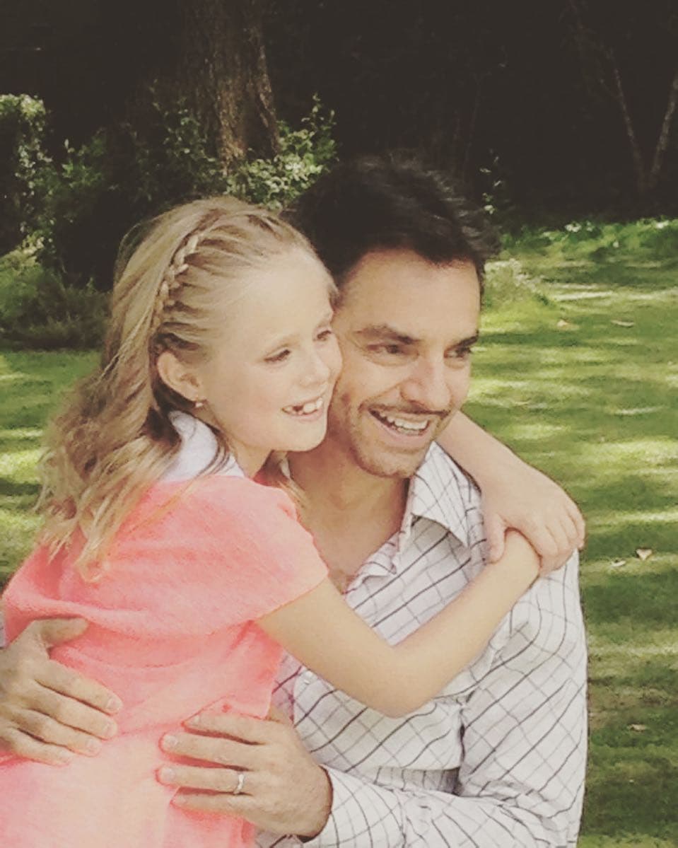"Happy birthday, Eugenio Derbez. Te quiero. Best friends forever", compartió Loreto para felicitar al actor en su cumpleaños en septiembre de ese año, también a través de Instagram.