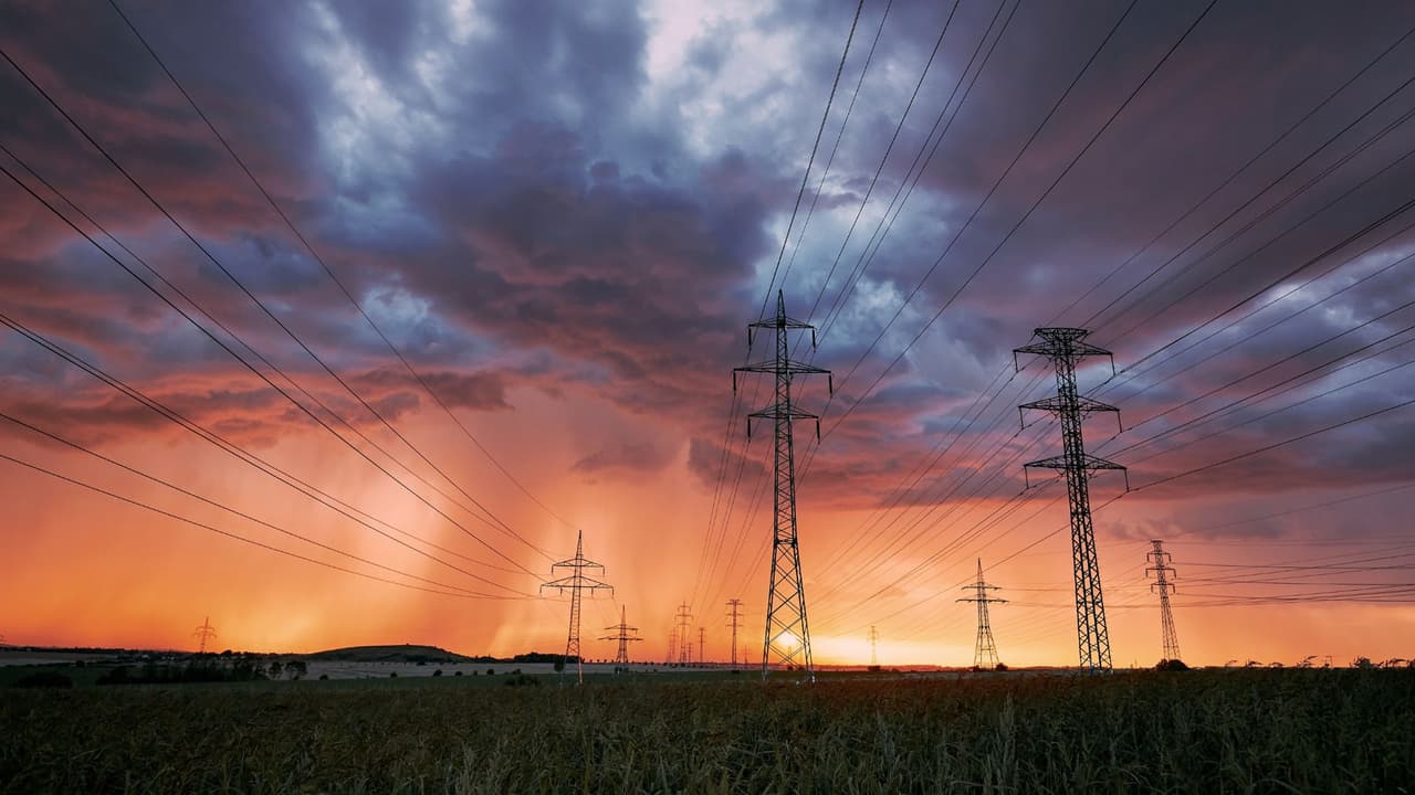 <b>CPS Energy</b> emitió una 
<b>vigilancia por inundaciones para su área de servicio</b>, este miércoles 19 de junio y el jueves 20. Por ello, es posible que haya retrasos en reparaciones en caso de que haya apagones, informó la agencia.
<b> Si ves cables tirados, repórtalos al 210-353-HELP (4357).</b>