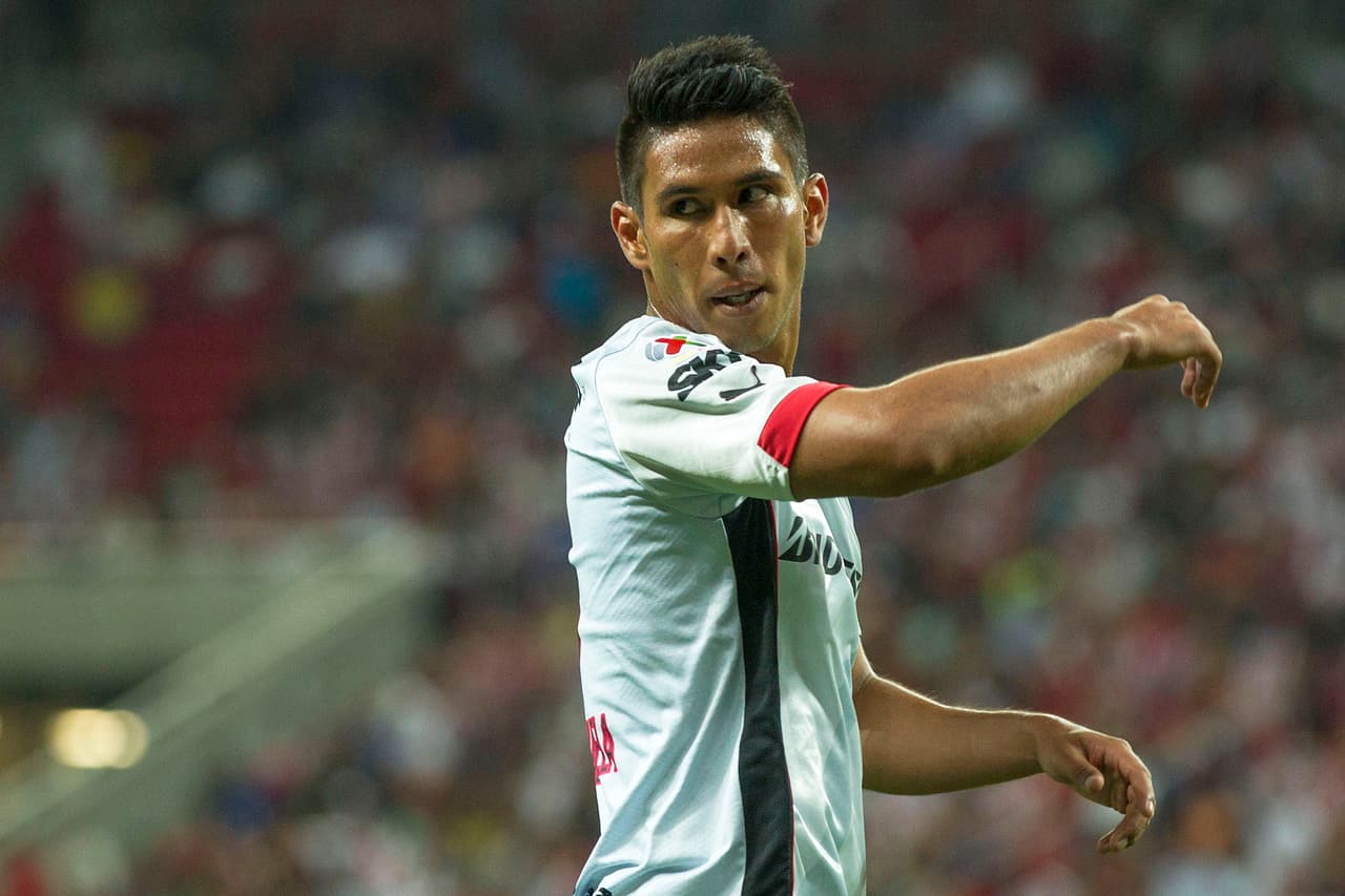'Topo' Valenzuela reemplaza al lesionado Herrera Equihua en el Tri de Copa América