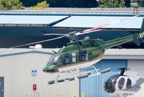 Como copiloto, el hombre al mando le dejaba tomar el control.