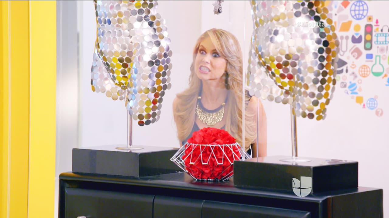 ¡Uyyy! Parece que Luciana no está nada contenta. ¿Pues dónde te vio?