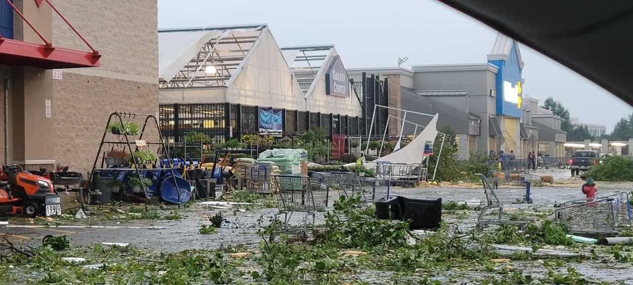 Los tornados en nuestra área no están en el suelo el tiempo que necesitan para recolectar suficientes escombros y para que puedan ser detectados en el radar. Sin embargo, el jueves se produjeron tres tornados de este tipo.
