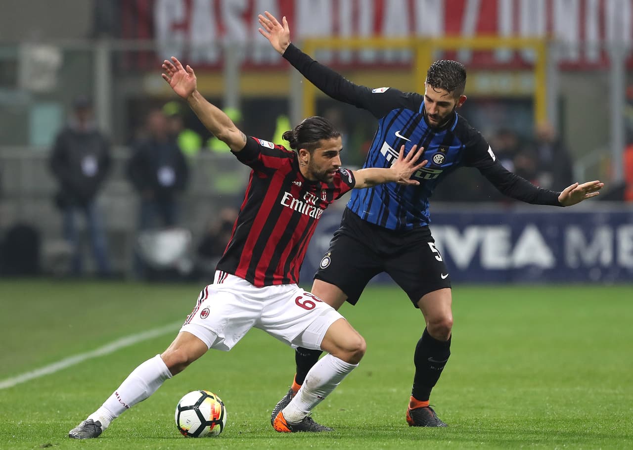 <b>Inter vs. Milan</b>: Milán se divide en dos, cuando en los domingos hay clásico en la ciudad. También le dicen el derby de la ‘Madonnina’ por la icónica iglesia de la capital. Inter ha ganado 78 partidos, Milan 76 y 67 veces han empatado. Ambos tienen 18 títulos de Ligas.