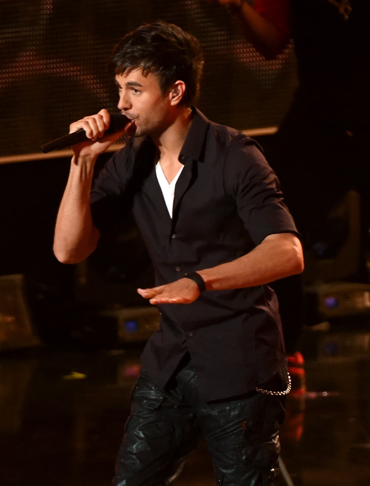 Los músicos aseguraron que el tema interpretado por el español. tenía diversas similitudes con la canción 'Quiero Bailar Contigo'.