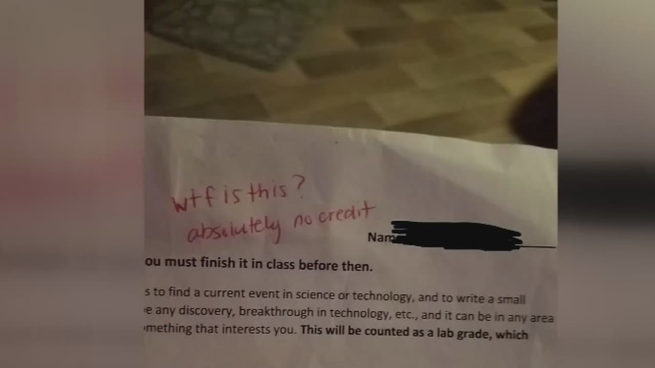 Una maestra prefirió usar una grosería  y no una “F” para calificar la tarea de un estudiante de Florida.