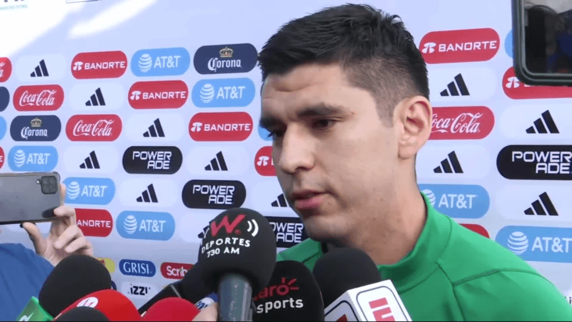 El Tri respalda a Julián Quiñones: "Es mexicano al igual que todos"