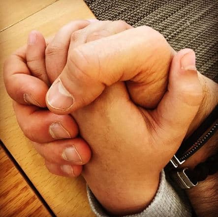 "Hoy se cumplen 8 años desde el día en que nació Santiago Rulli. 'Mi Santi', quien me dio la oportunidad de entender el verdadero valor de la vida, el amor y a sonreír por la cosas sencillas e importantes. El que me agarró de la mano y ahora no quiero soltar jamás. ¡Feliz cumpleaños, hijo mío! Que tu vida siga llena de bendiciones. Aquí estoy para darte lo mejor de mí siempre. Te amo, 'Santi'".