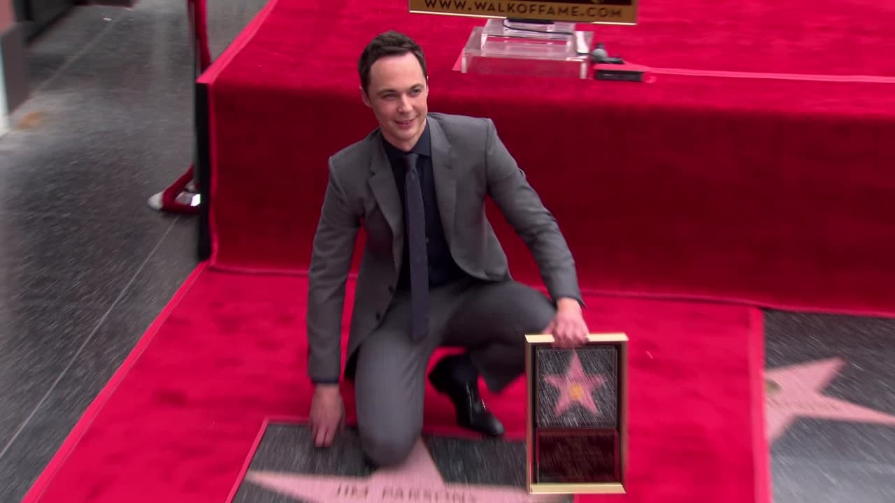 Jim Parsons recibe su estrella