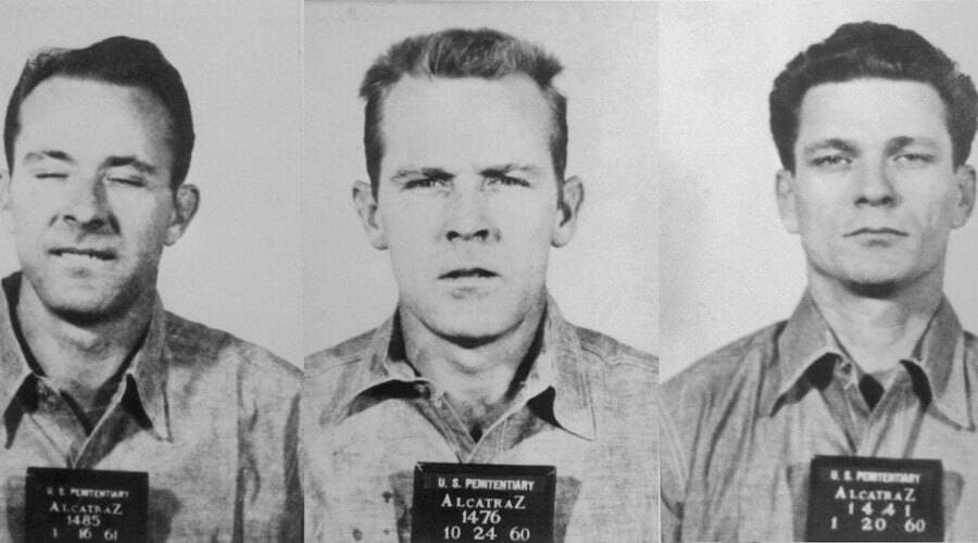 <b>Escape de Alcatraz, 1962.</b> La mañana del 12 de junio, los reclusos Frank Morris y los hermanos John y Clarence Anglin escaparon de la prisión de de la Penitenciaría Federal de Alcatraz. Su audaz travesura desconcertó a las autoridades porque la prisión, conocida como ‘La Roca’, estaba ubicada en una isla a más de 1.25 millas de la costa de San Francisco. Los reos pasaron más de medio año ampliando los conductos de ventilación con cucharas y hojas de sierra de sus celdas, con Morris tocando su acordeón para amortiguar el ruido nocturno.No obstante, West se quedó atrás cuando no pudo quitar la rejilla de su conducto de ventilación durante la fuga.