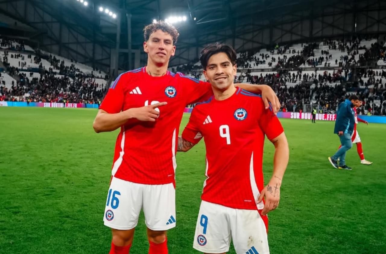 Lichnovsky le da calurosa bienvenida a Víctor Dávila