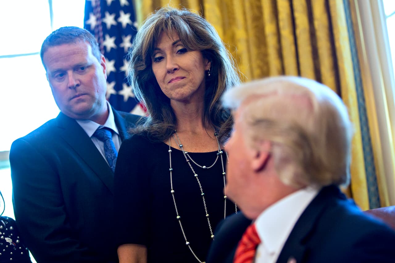 Jo Shults mantuvo nervios de acero a hacer el aterrizaje de emergencia en Filadelfia.