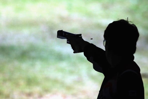 NI'O SICARIO CONFESO FUE LIBERADO. Un menor de edad que confesó ser responsable de al menos 10 ejecuciones en Zacatecas, fue liberado debido a que le faltaban seis meses para cumplir 14 años. Esto debido a que el joven sicario permanecía detenido en el Centro de Internamiento y Atención Integral Juvenil (CIAIJ), lugar en el que sólo pueden estar menores de entre 14 y 18 años, según reportó el portal del semanario Proceso. Ver toda la información