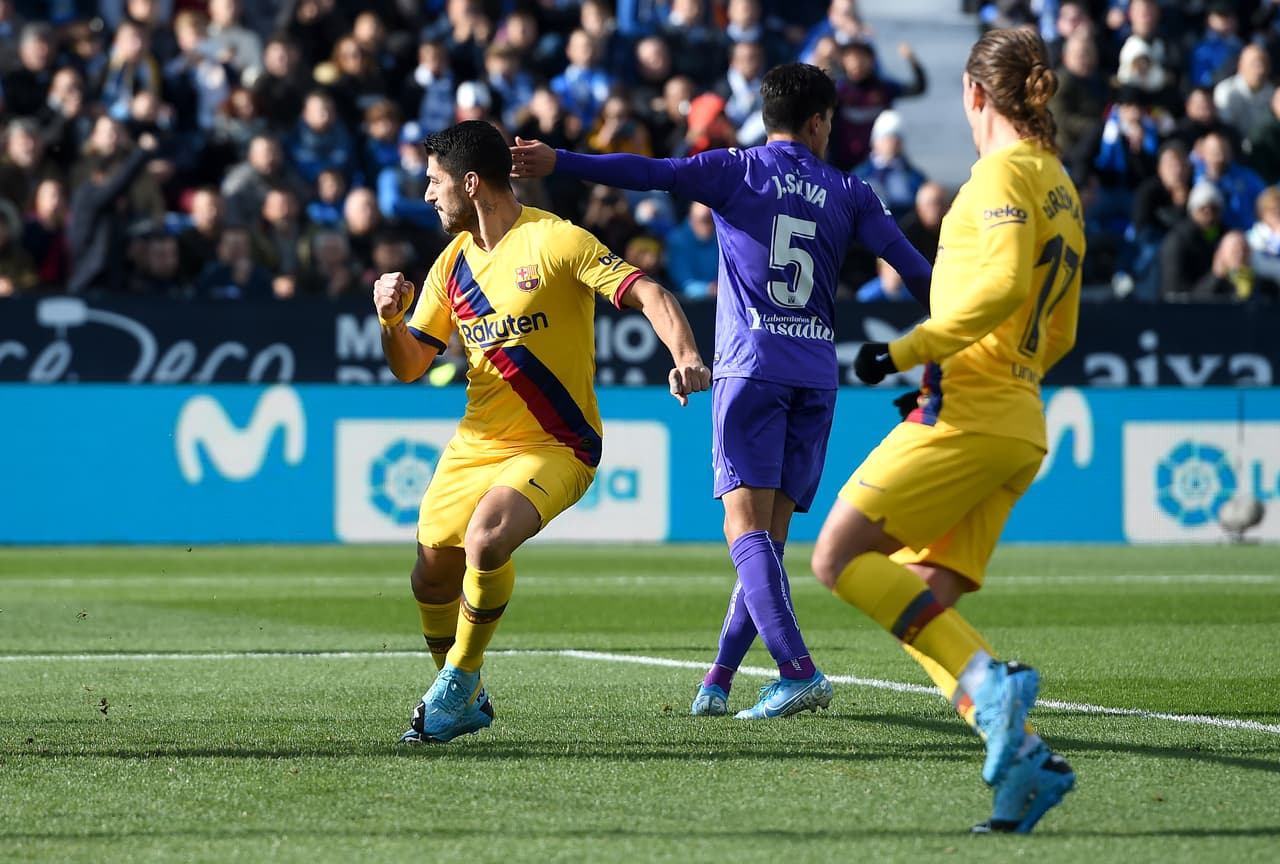 Youssef (12’) marcó para los locales. Suárez (53’) y Vidal (79’) hicieron los goles del equipo catalán.