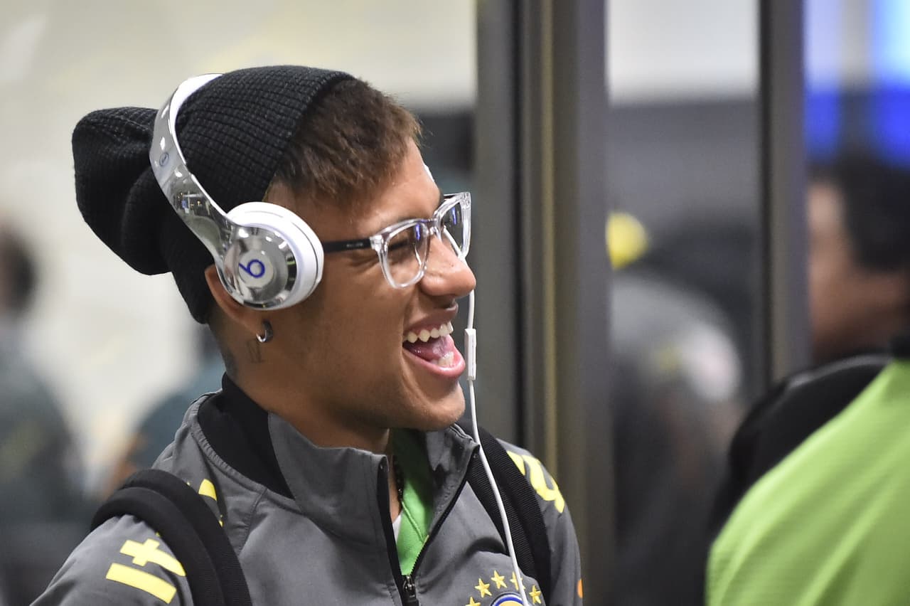 Neymar adquirió un avión de más de 10 millones de euros