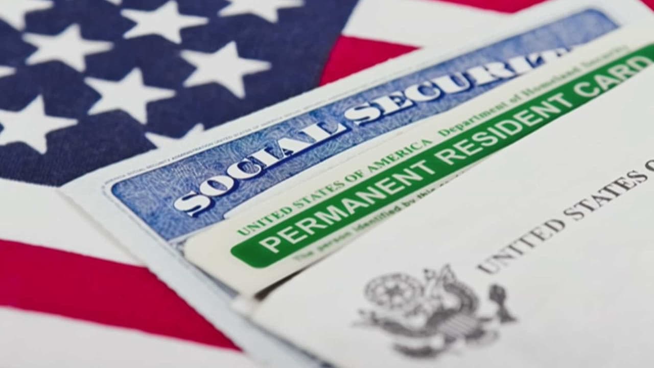 ¿Cuáles son los nuevos costos para los trámites de naturalización en EEUU propuestos por DHS?