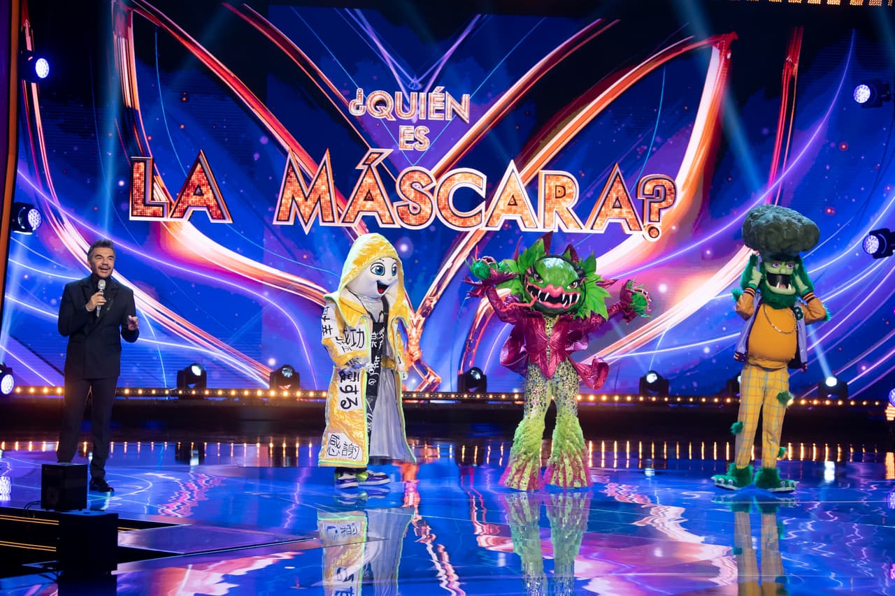 Tras la emoción de ver a nuestro invitado musical y dar la bienvenida a nuestros 'investigadores', llegó el momento de conocer a una parte de los nuevos personajes de esta temporada. La competencia tendría dos triples combates; el primero de ellos estuvo encabezado por La Hueva, Carnívora y Brócoli.