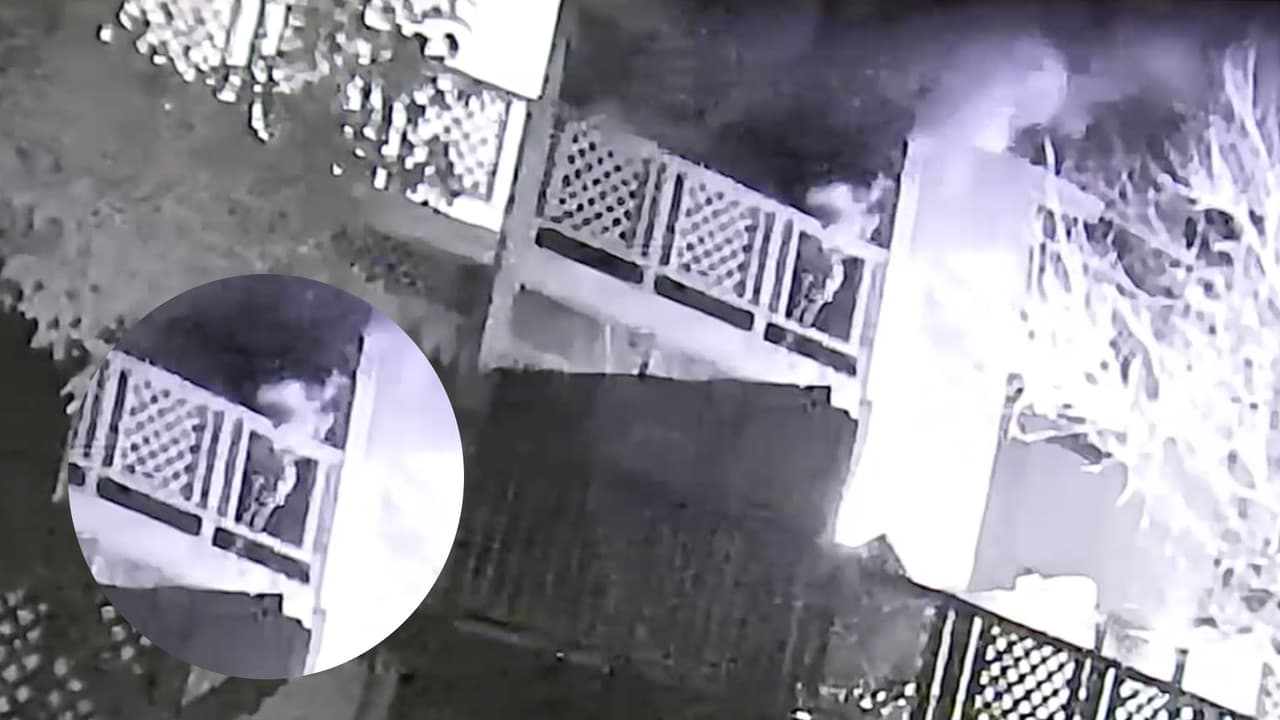 Madre salta por el balcón en incendio que causó la muerte de una abuela y su nieta