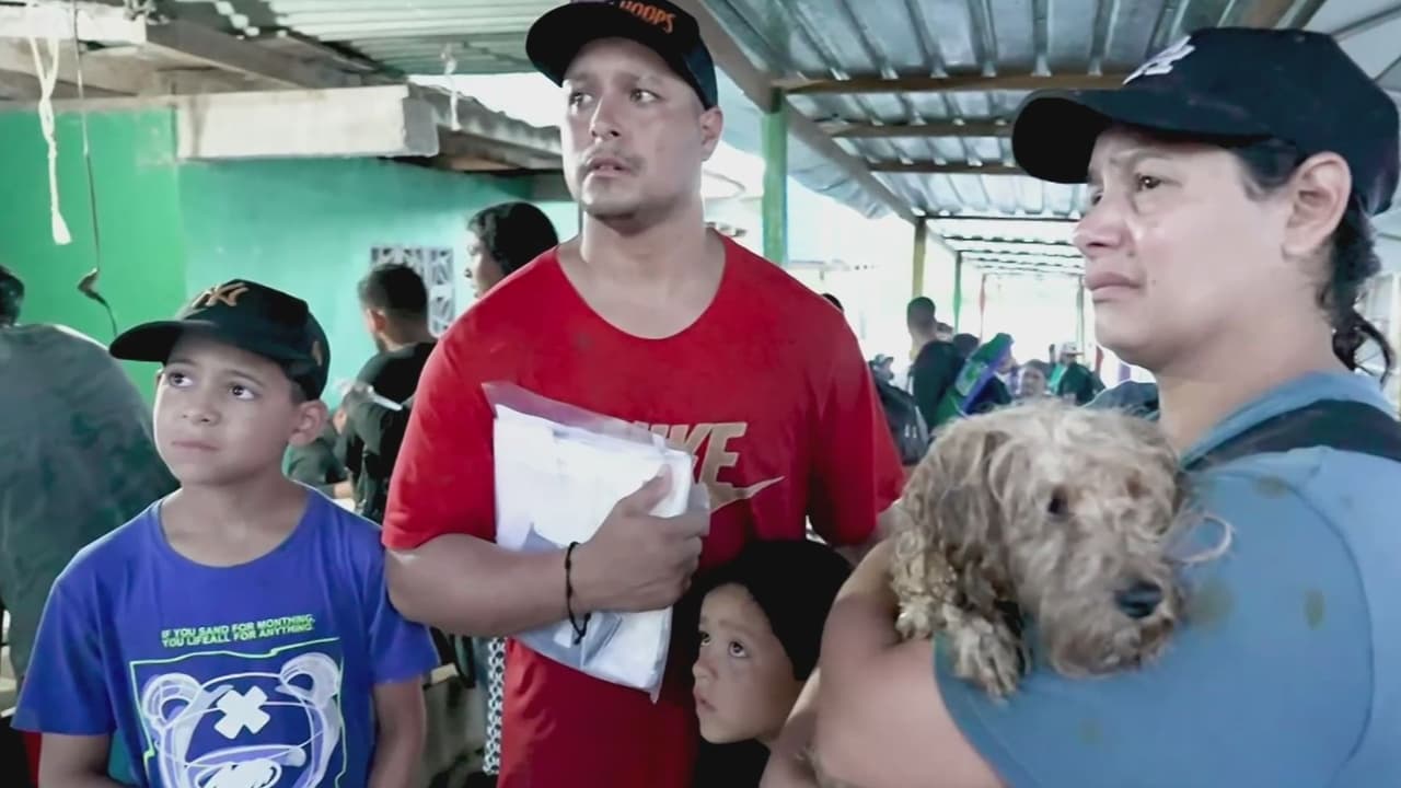 La travesía de una familia inmigrante para llegar a EEUU con su mascota antes de la posesión de Trump