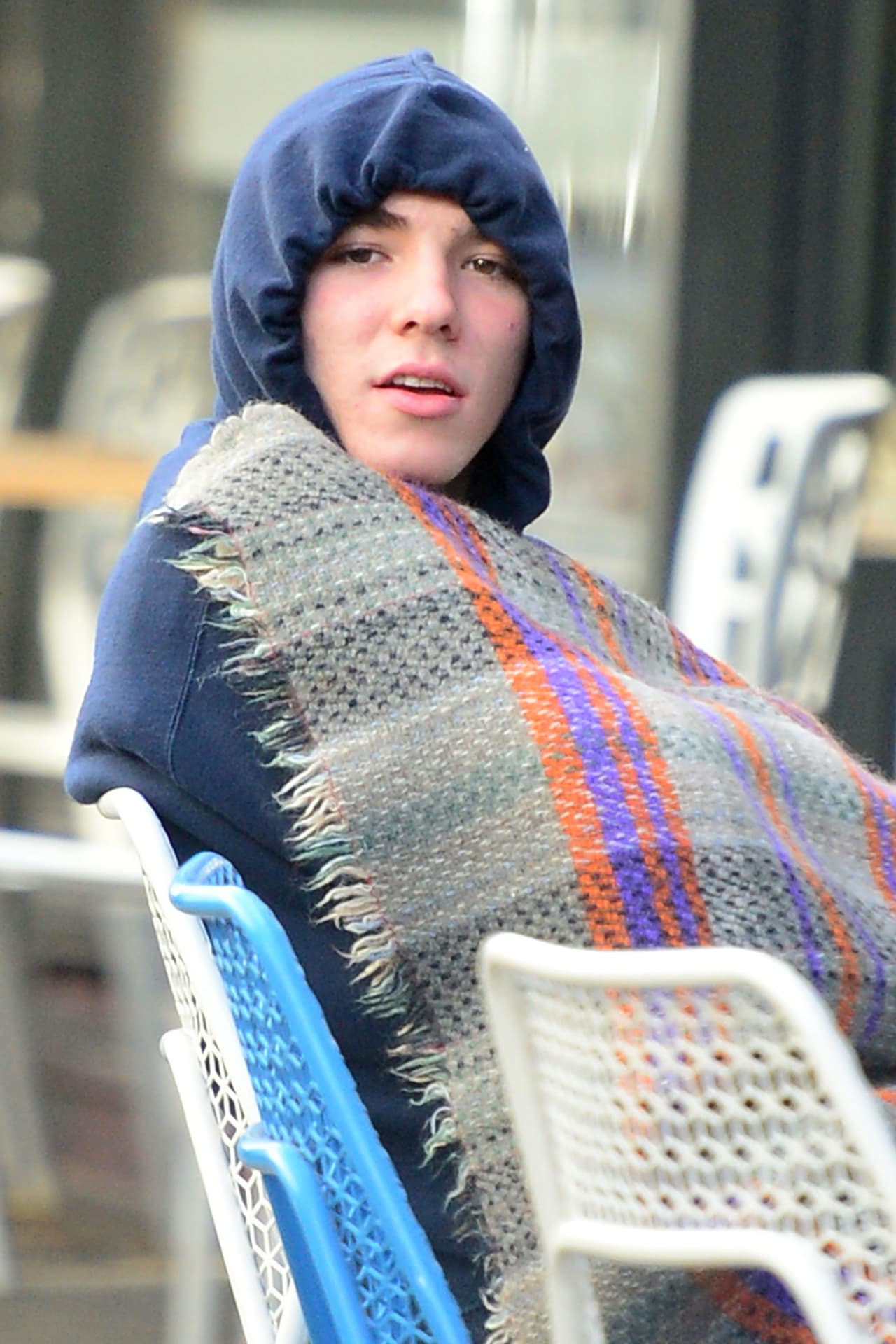 Rocco Ritchie ha estado viviendo entre Londres con su papá y Nueva York con su mamá.