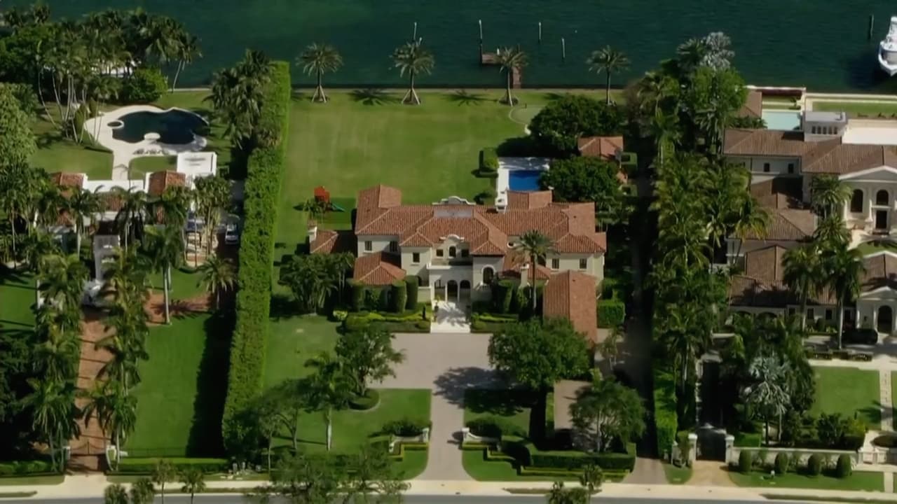 Jeff Bezos, fundador de Amazon, compró un tercera propiedad en la exclusiva isla de Indian Creek, Florida. Tiene un valor de $90 millones y será vecino de varias celebridades.