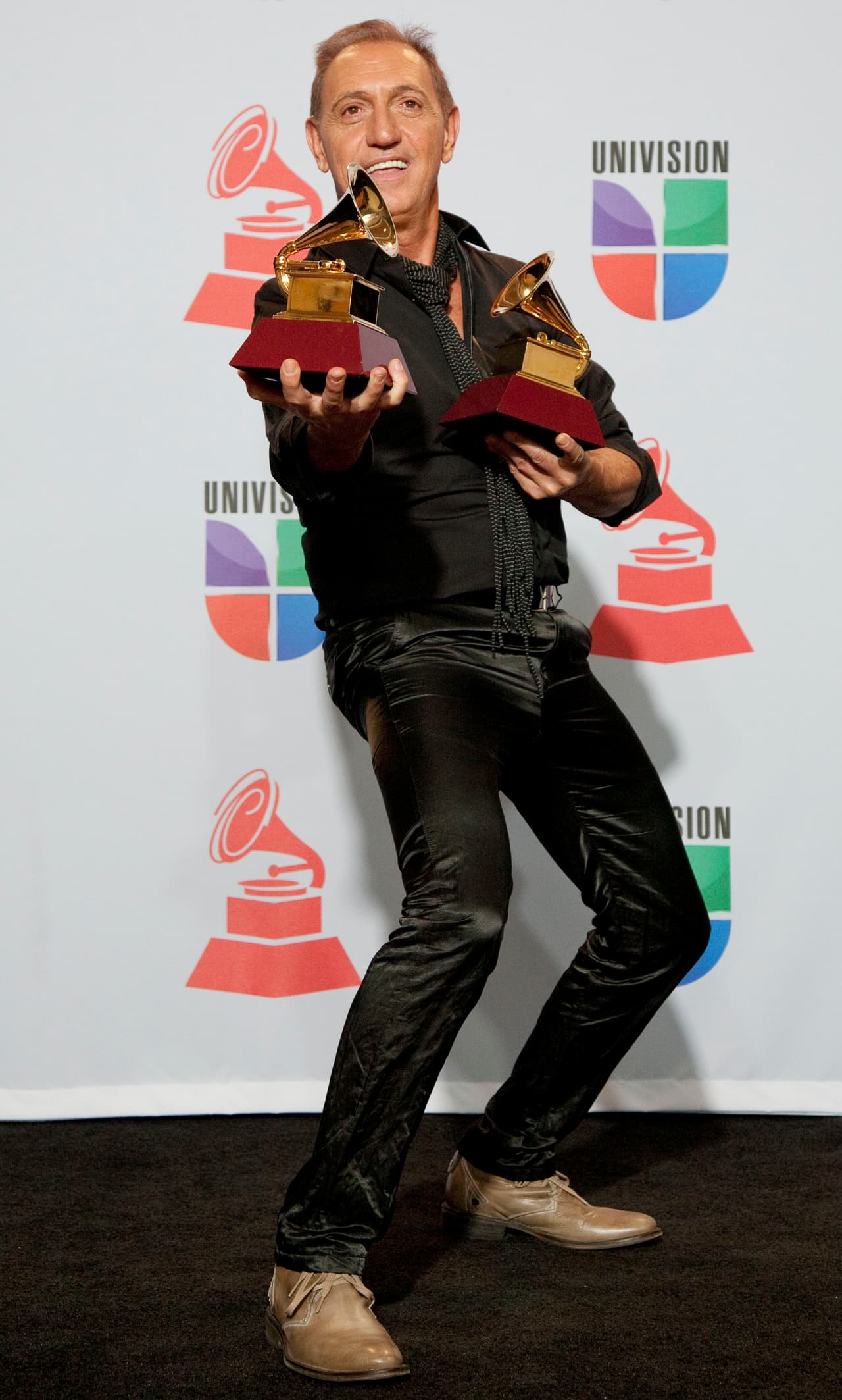 En 2011, la producción ‘En Primera Fila’ hizo que Franco de Vita se llevara dos galardones Latin GRAMMY: Mejor Video Musical Versión Larga y Mejor Álbum Pop Vocal Masculino.