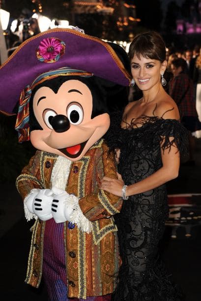 Pero no sólo futbolistas van a ver a Micky, también lo hacen grandes estrellas como Penélope Cruz. Mira aquí más videos de Chismes.