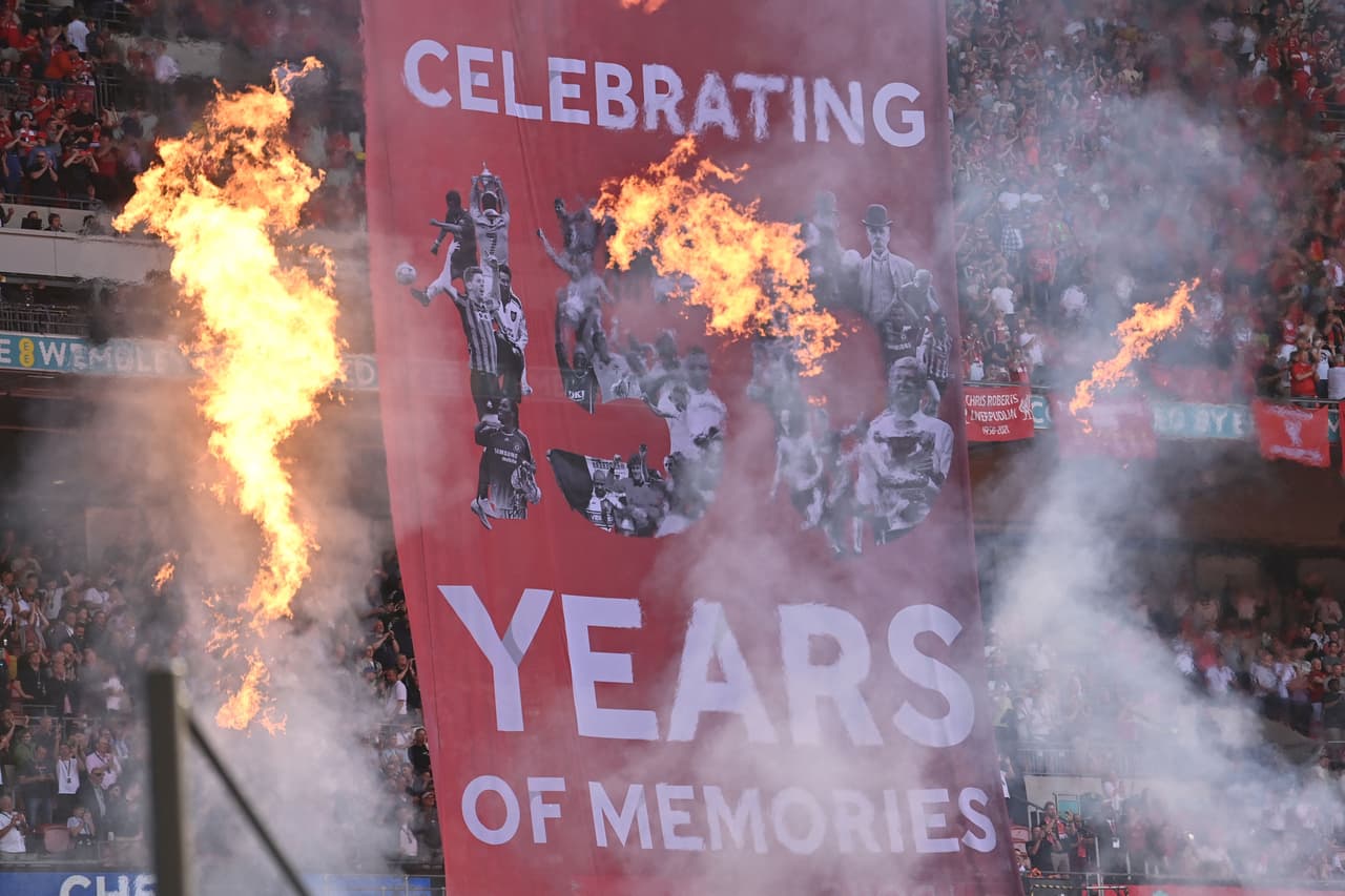Liverpool derrotó en penales (6-5) al Chelsea tras empatar 0-0 en el tiempo regular para levantar la octava FA Cup de su historia en Wembley.