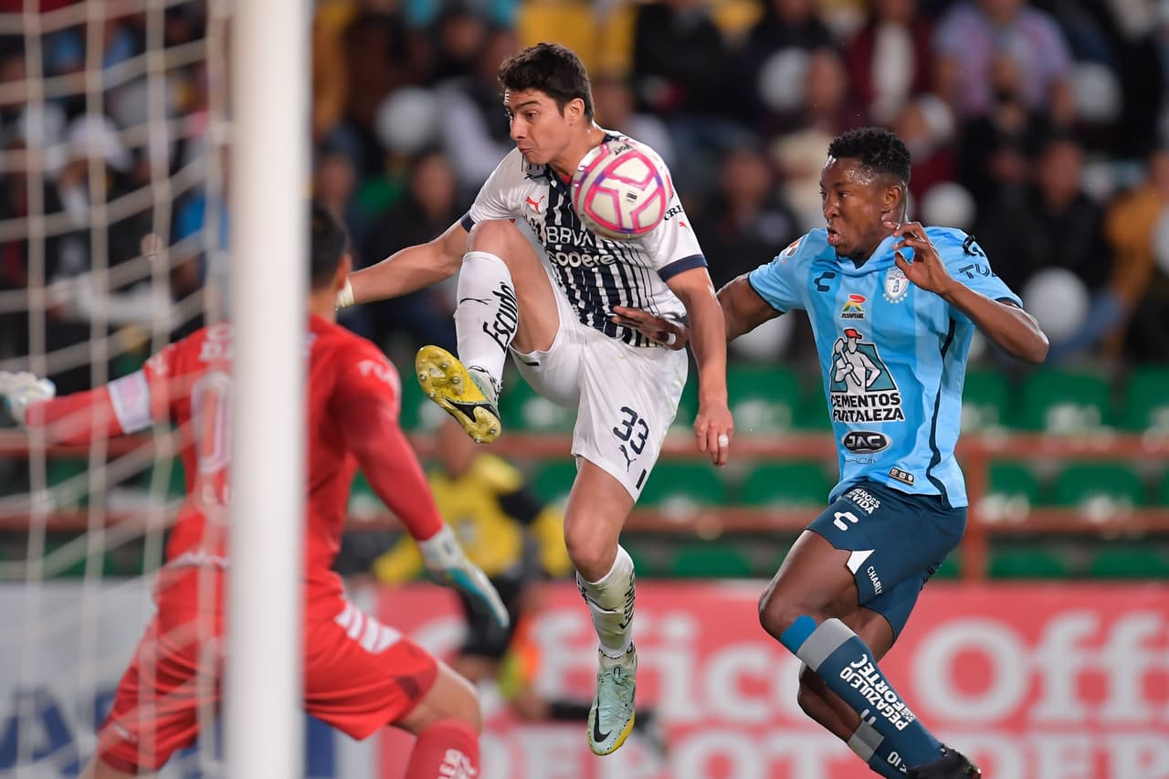 Hubo feria de goles en el partido de ida de la semifinal del torneo Apertura 2022 celebrado en el estadio Hidalgo, donde los Tuzos de Pachuca recibieron a Rayados de Monterrey.