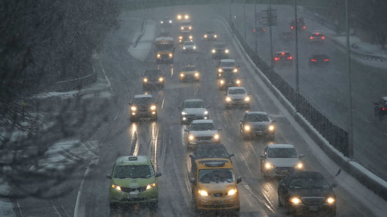 Las tormentas invernales complicarán los viajes de Acción de Gracias para miles de estadounidenses
