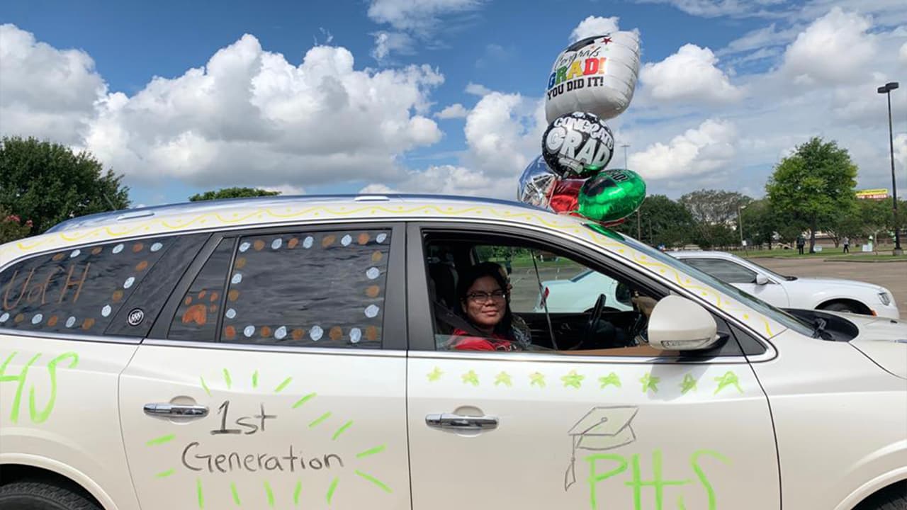 La ceremonia de graduación será el 31 de julio y se realizará de manera presencial si la situación actual lo permite.