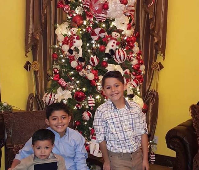 Y sus hijos también celebraron que su papi esté libre con ellos en Navidad.