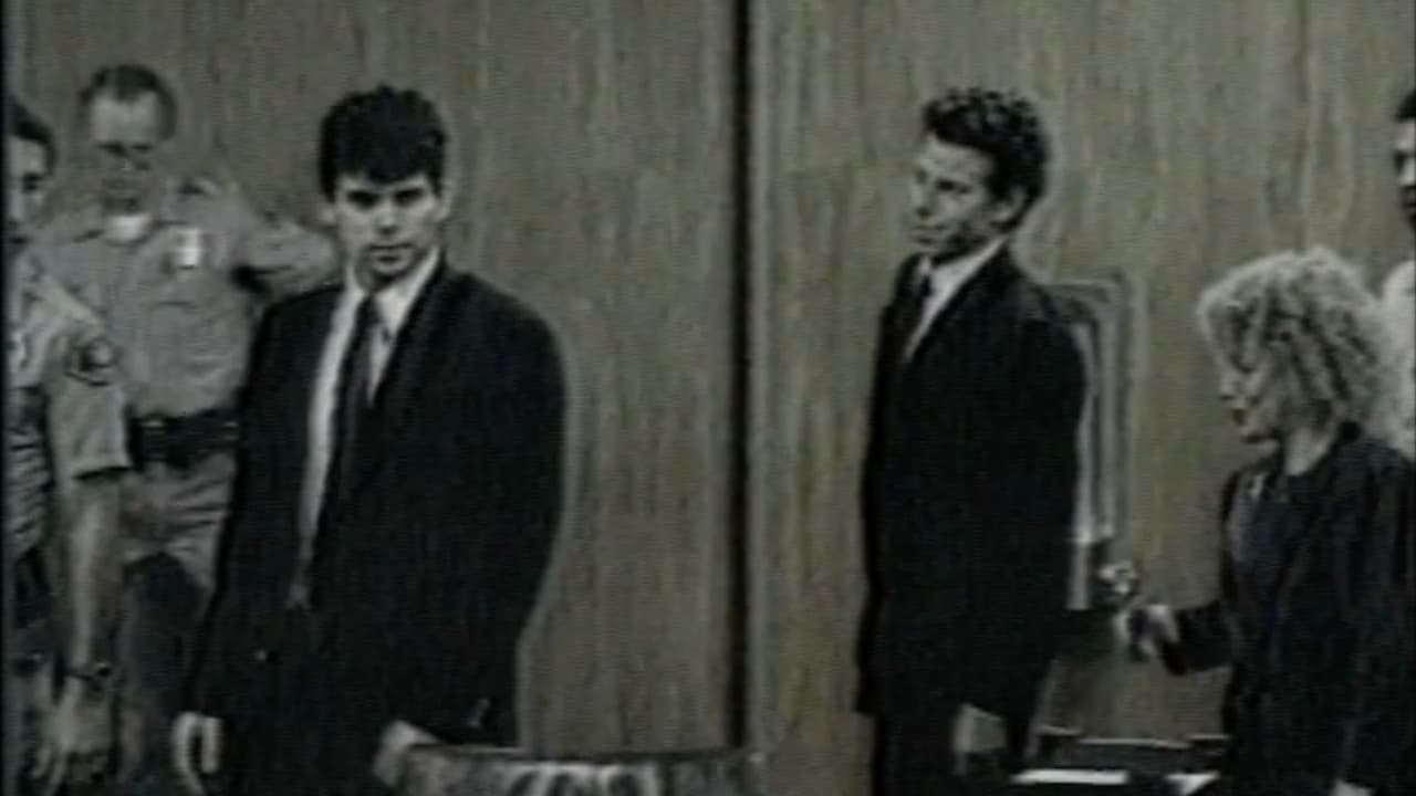 En el juicio, 
<b>los hermanos denunciaron que su padre "era muy exigente y controlador" con sus estudios y prácticas deportivas. </b>Incluso, mencionaron que José Menéndez se interesaba tanto en la vida de sus hijos, que interfería en la relación de Lyle con su novia. Así lo refiere un perfil sobre la familia publicado en Los Ángeles Times, en 1990, bajo el título: 
<b><a href="https://www.latimes.com/archives/la-xpm-1990-07-22-tm-930-story.html" target="_blank">Los Hermanos Menéndez: José Menéndez le dio a sus hijos todo, tal vez hasta un motivo para matar.</a></b>