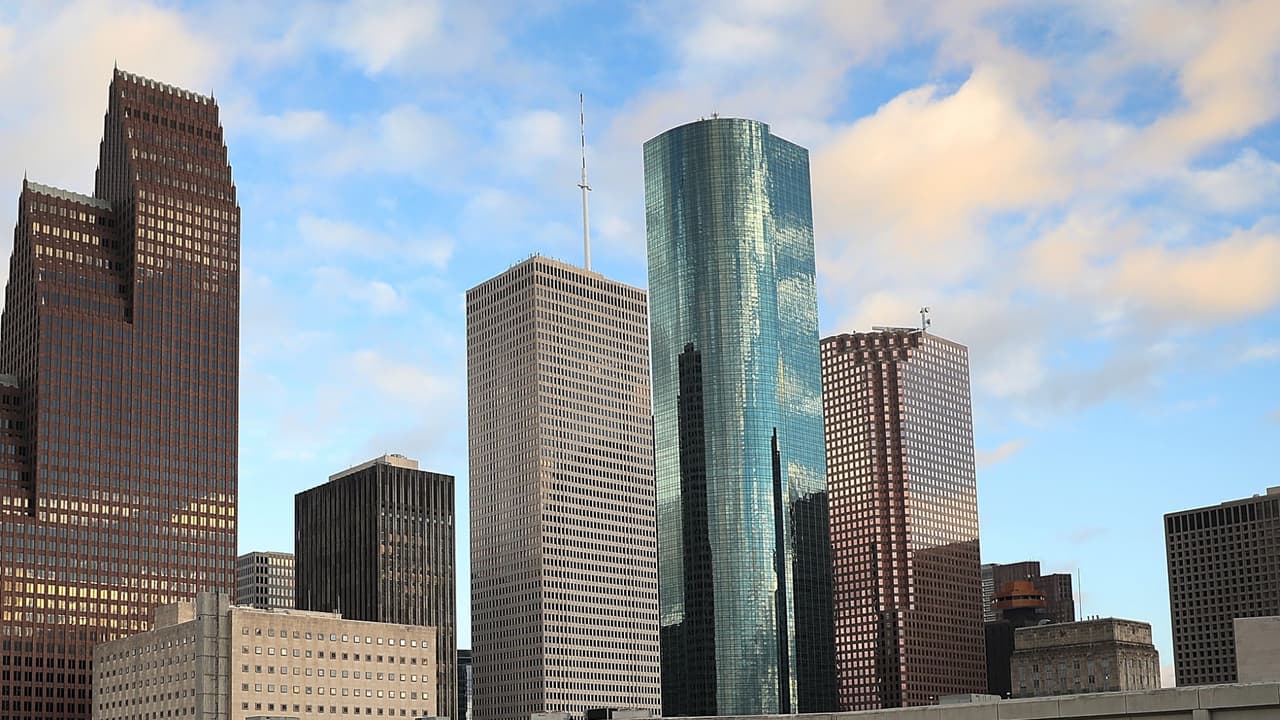 Cielo parcialmente nublado y ligera probabilidad de lluvia para este lunes en Houston