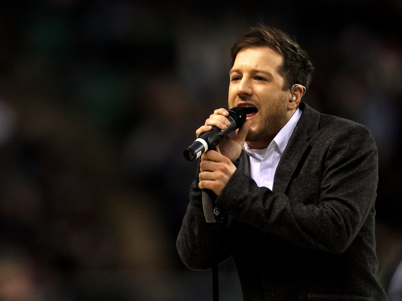 Según el diario británico 
<b><a href="https://www.thesun.co.uk/tvandshowbiz/9109375/meghan-markle-matt-cardle-messages/" target="_blank">The Sun</a></b>, en 2015 la estadounidense intercambió varios mensajes privados con 
<b><a href="https://www.instagram.com/mattcardleofficial/" target="_blank">Matt Cardle</a></b>, ganador de la versión británica del reality 'X-Factor'.