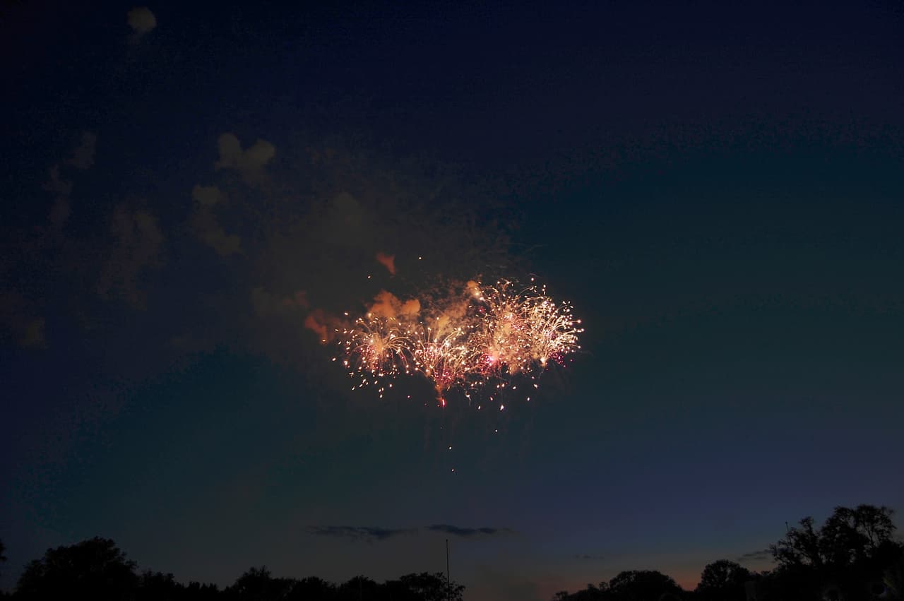 Sufrió una explosión en pleno vuelo, poniendo en peligro a los tripulantes y fue necesario abortar la misión.