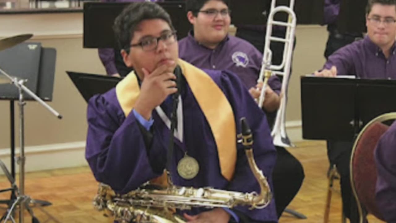 Su pasión era la música, pero la necesidad lo llevó a trabajar al aire libre: murió por un golpe de calor