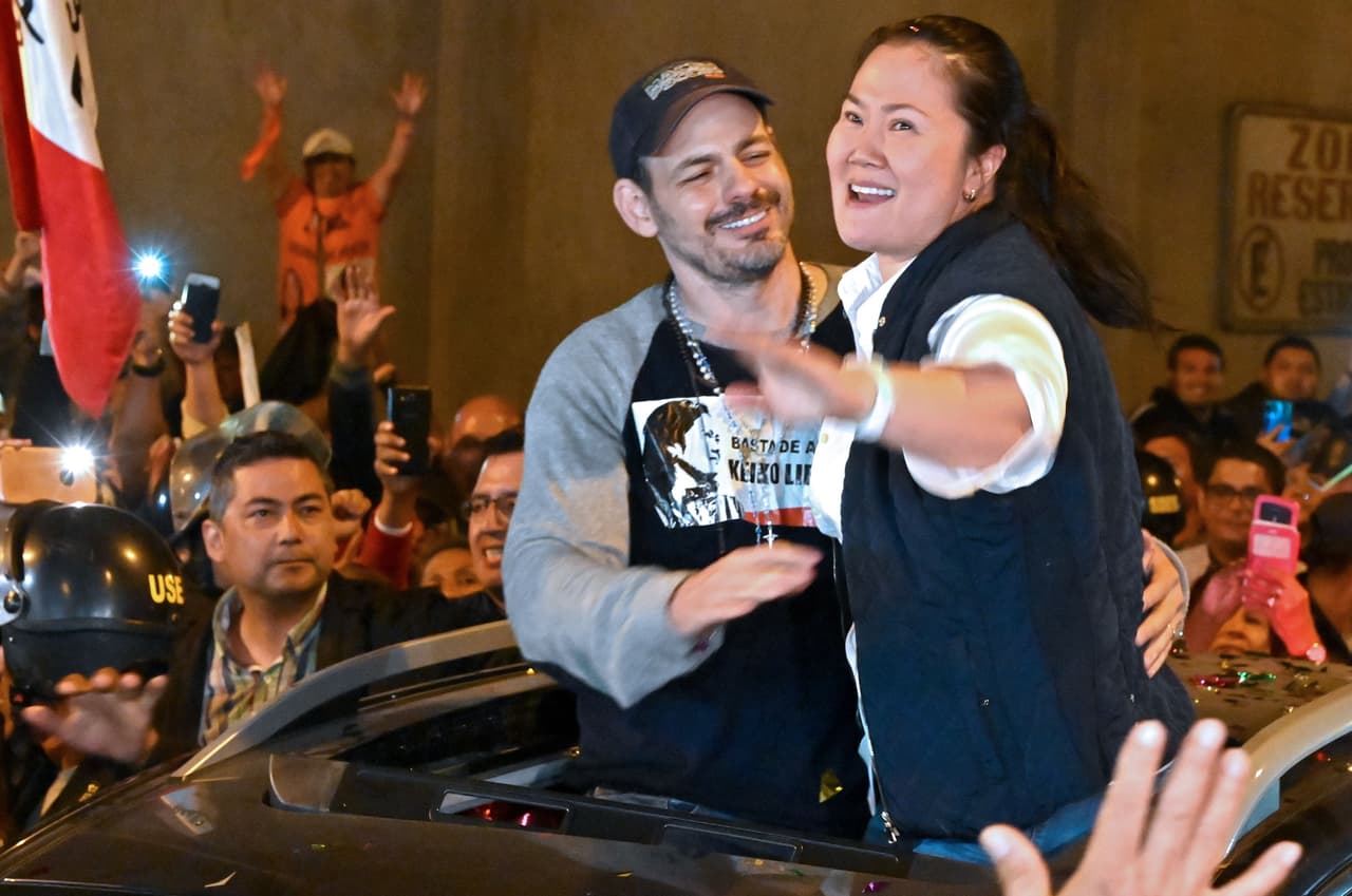 Keiko Fujimori sale de prisión pero aún enfrenta investigaciones por lavado de dinero de Odebrecht