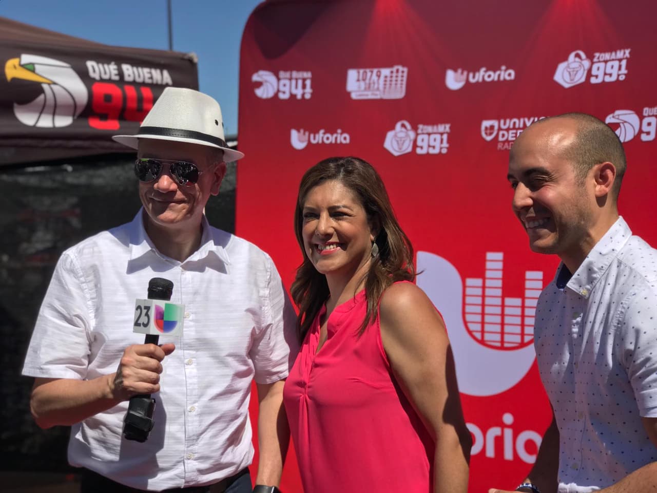 Los reporteros de Unvisión 23 DFW Ángel Pedreo, Ana María Vargas y Pedro Silva.