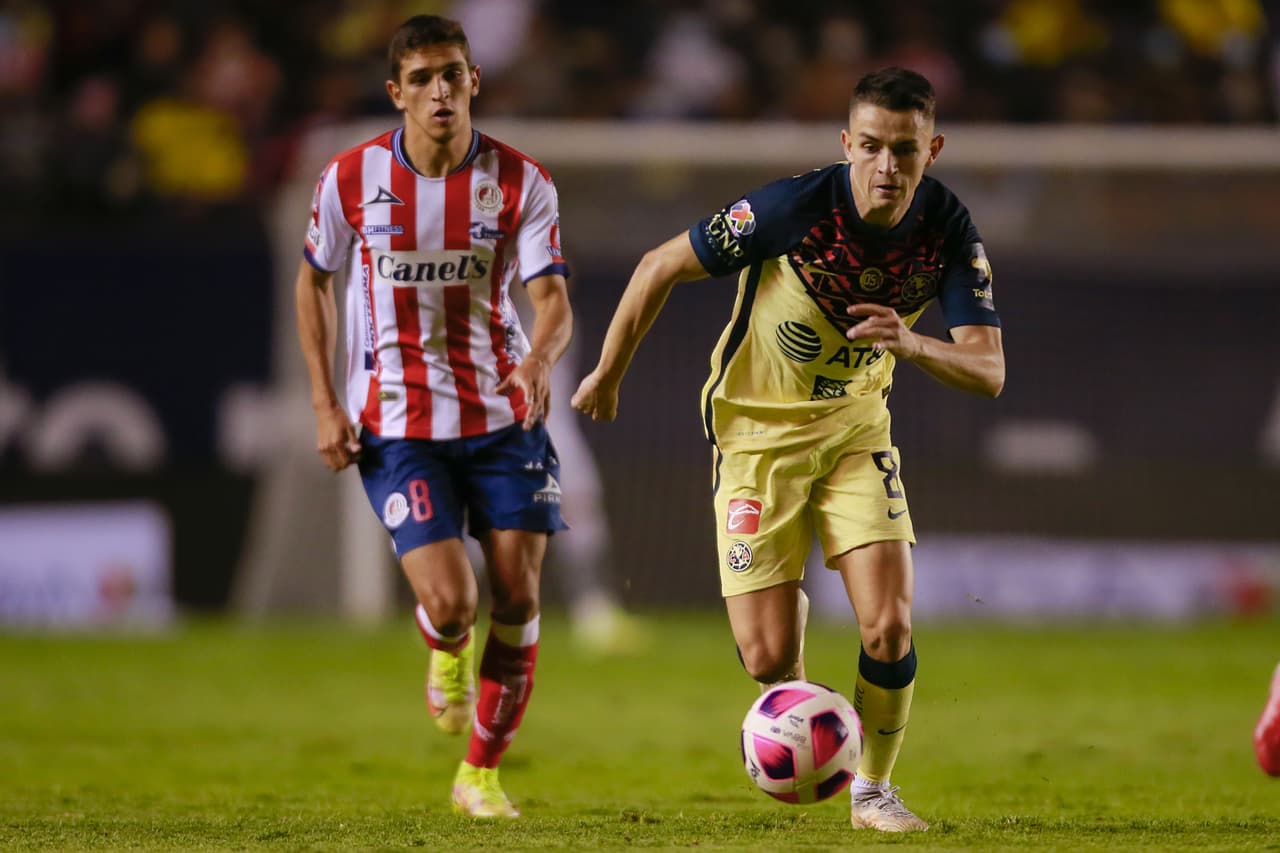 América saca un apretado triunfo en su visita al San Luis; Roger Martínez fue el encargado de hacer el gol de la victoria.