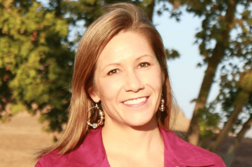 La candidata a la gobernación de California Amanda Rentería responde a las críticas por su postulación