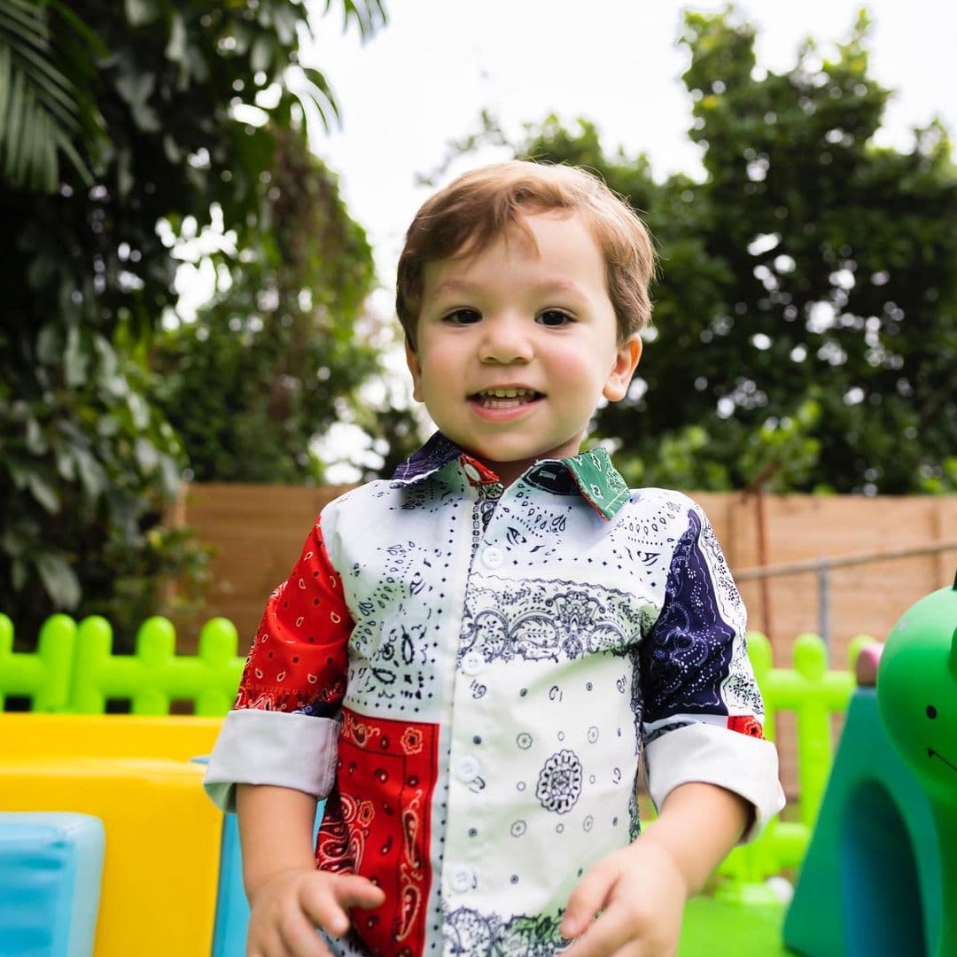 El significado de Diego proviene del griego y significa "hombre bien ensañado" o "hombre instruido". Por su parte, Alejandro también proviene del griego y significa "el defensor", "el protector" o "el salvador del varón".