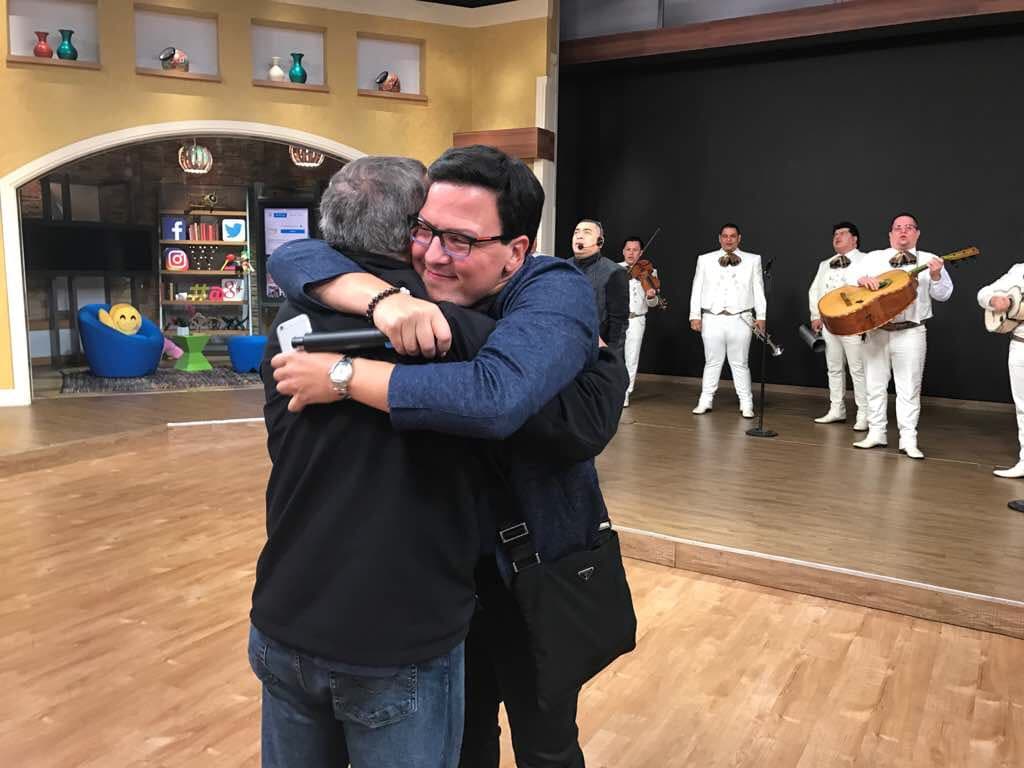 El amor se sentía en nuestra casa, fue emocionante para Raúl volver a ver tantos rostros conocidos.