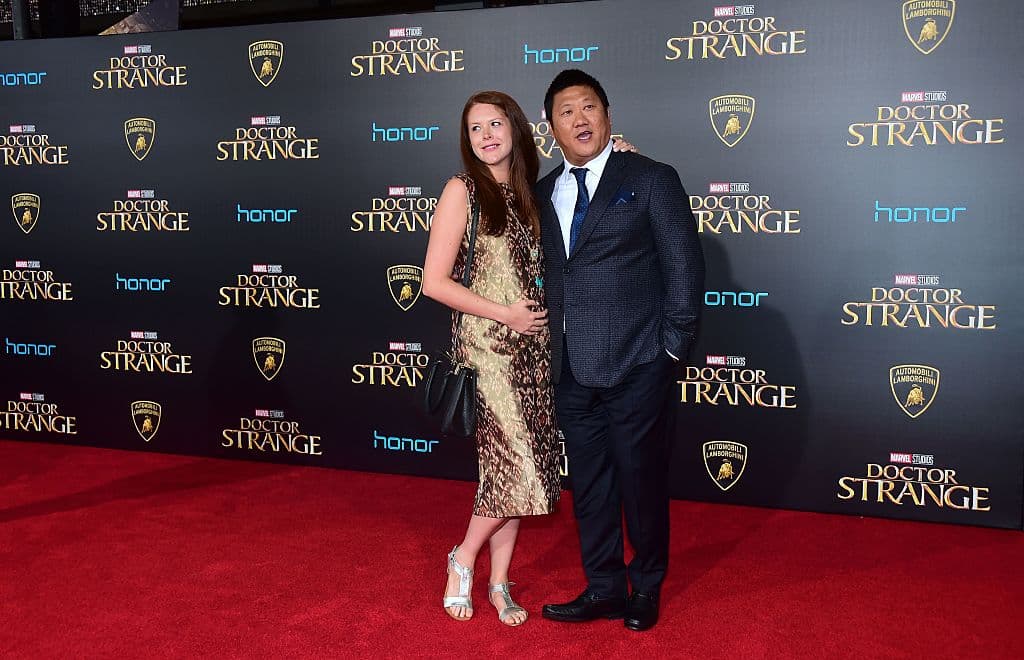 Fuera de las cámaras el histrión mantiene en gran misterio su vida privada y, a pesar de desfilar junto a su pareja en las alfombras rojas, poco se sabe de ella. Tan sólo en 2022 la revista ‘People & Life’ reveló que ambos se habían casado (ese es el único detalle confirmado de la relación).