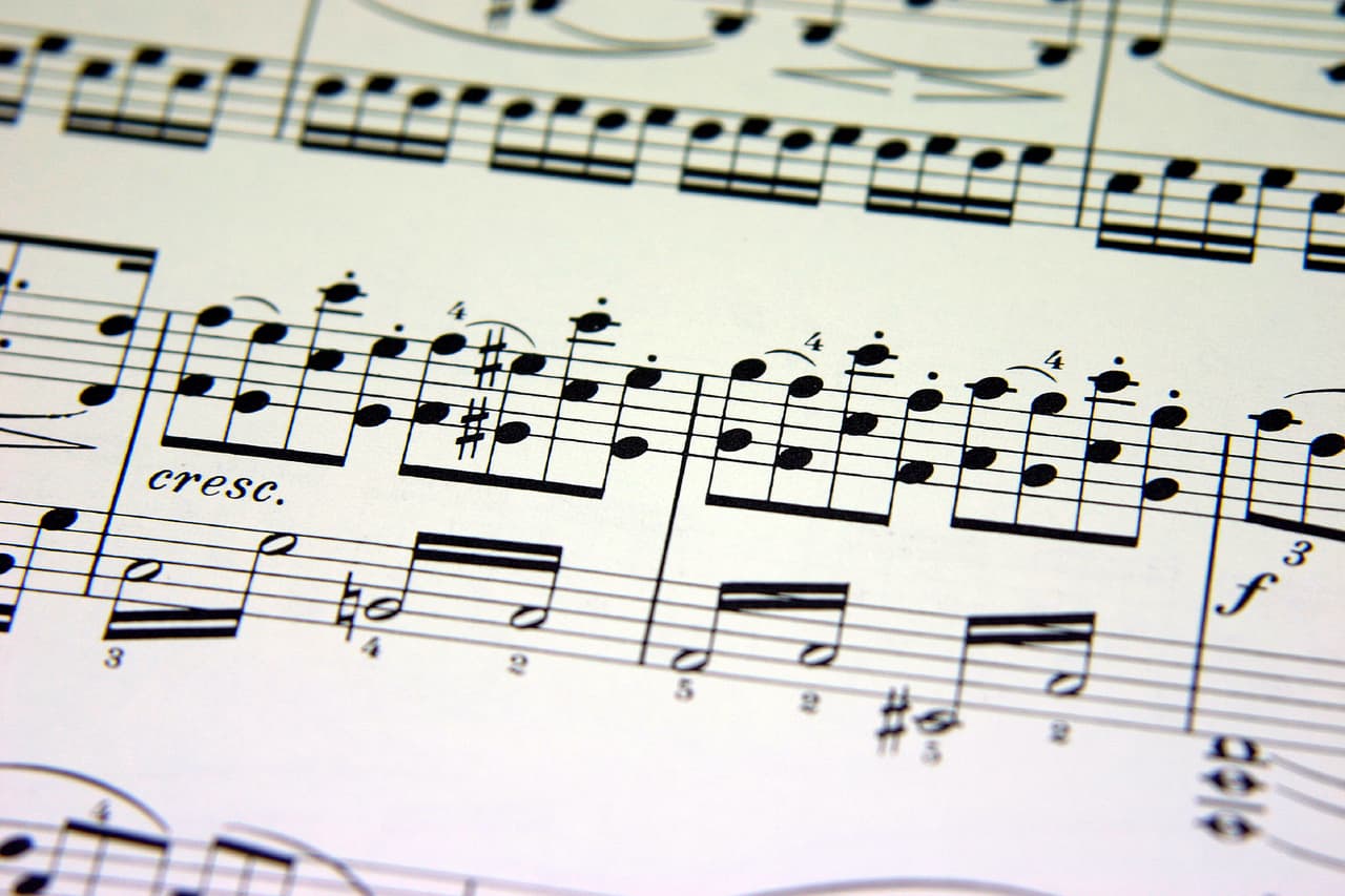 La Orquesta Filármonica de Chicago se presenta en concierto en el Columbus Park Refectory, localizado en el 5701 W. Jackson Blvd, el sábado 29 de 4:30 pm a 8 pm. Gratis.