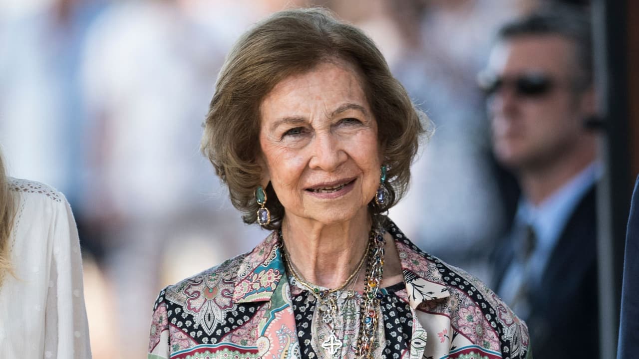 La reina Sofía presentó una afección en las vías urinarias.