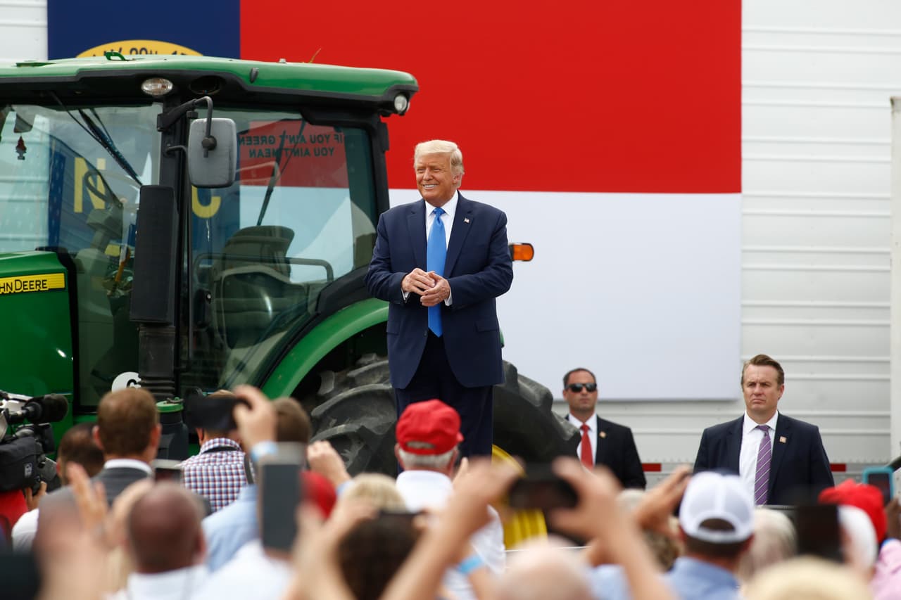 Trump expresa su respaldo a los agricultores de Carolina del Norte en visita a Mills River