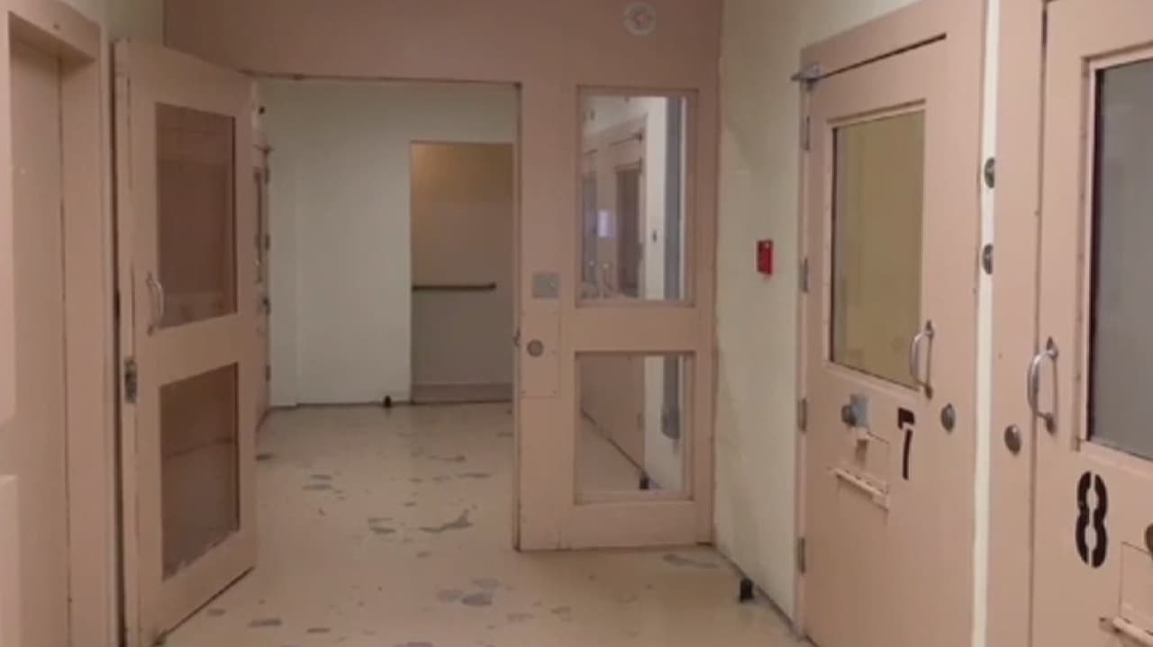 Programa busca apoyar a presos con problemas de salud mental y adicciones