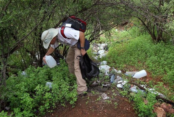 Esta nueva Ley "deroga completamente la criminalización del fenómeno migratorio en el país", al eliminar las penas de cárcel para aquellos migrantes expulsados que reincidieran. Todo ello "para ordenar los flujos migratorios", apuntó.