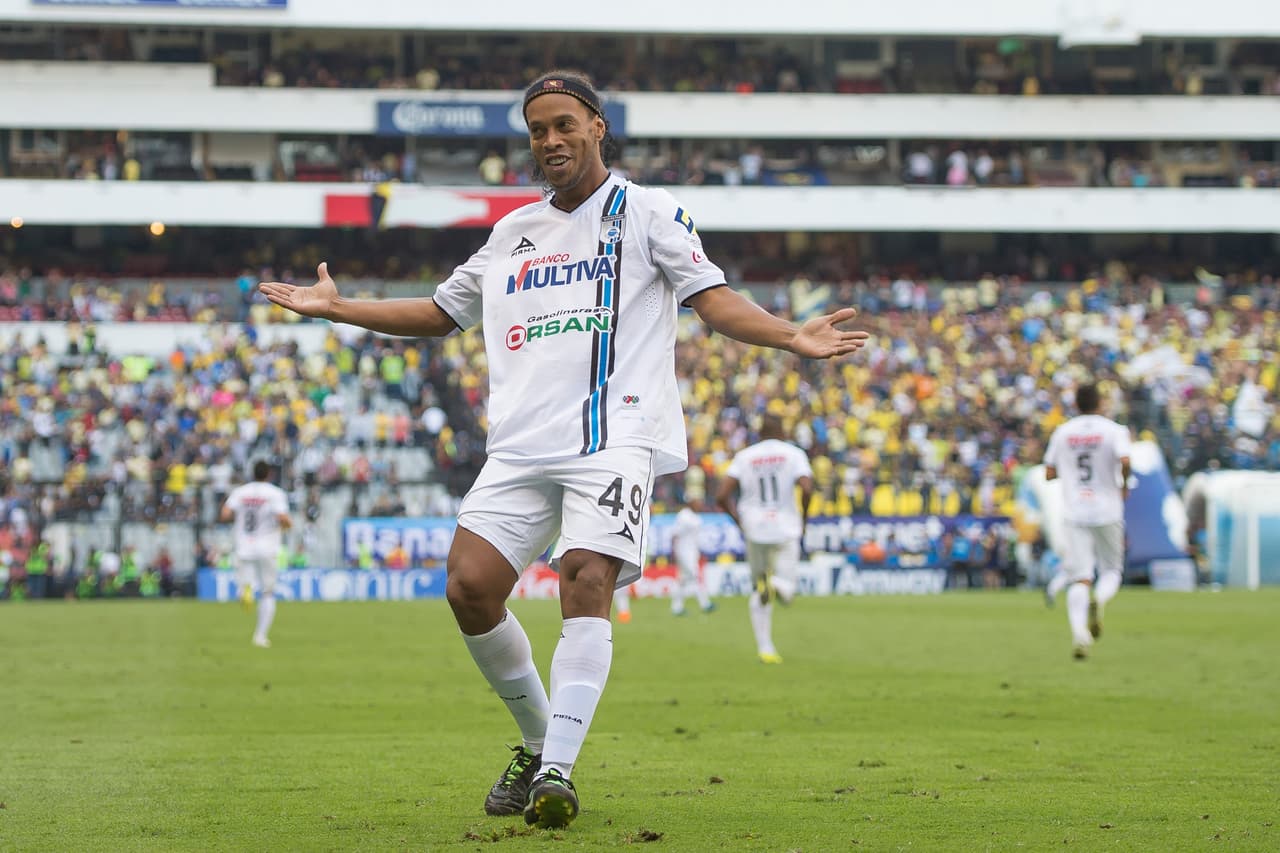 <b>¿Quién no confió en él?</b>
<br>Ronaldinho calló bocas con su actuación.